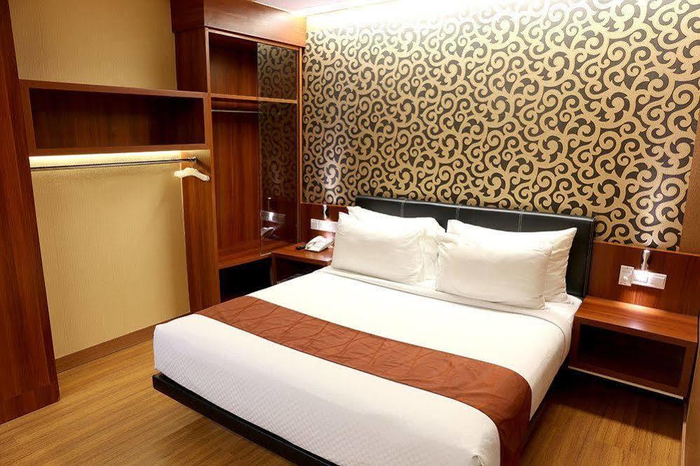 Citihub Hotel Yogyakarta Exterior photo